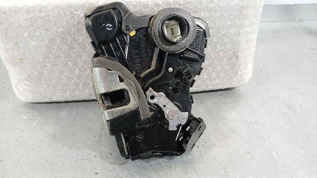 TOYOTA 6904002210 Cerradura de puerta delantera izquierda  comprar en Murcia