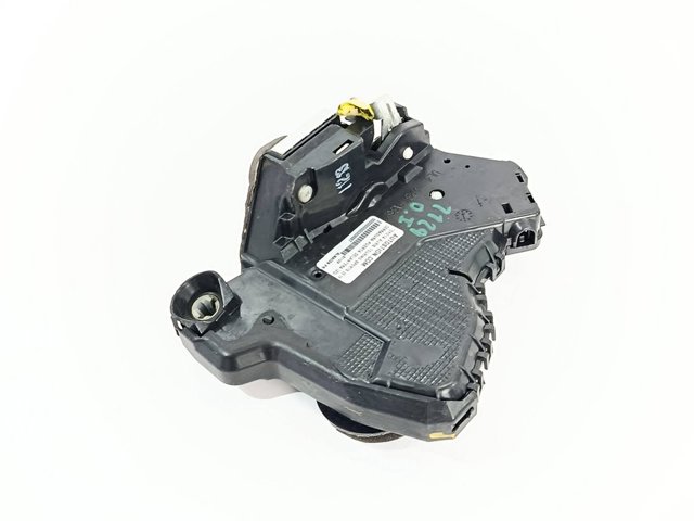 6904002210 Cerradura  en stock Castellón