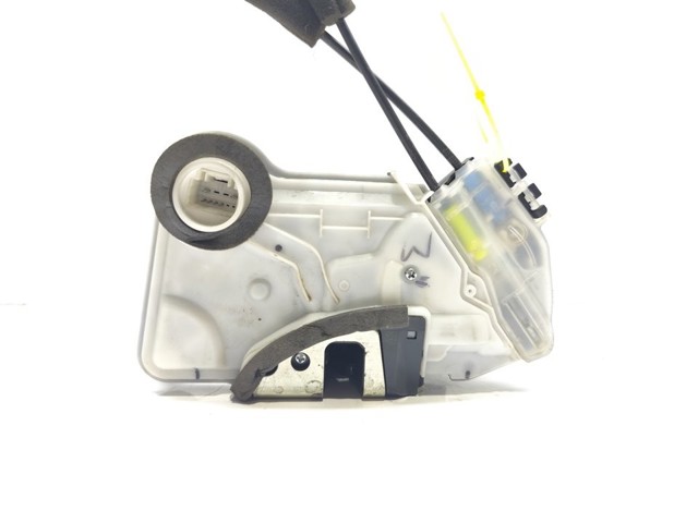 6904002491 TOYOTA Cerradura de puerta delantera izquierda  disponible Alicante