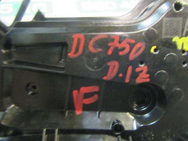 TOYOTA 6904002491 Cerradura de puerta delantera izquierda  comprar en Ponferrada