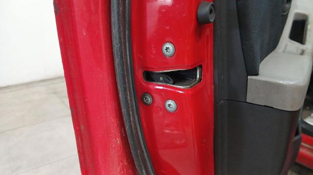 Cerradura de puerta Toyota Yaris  (2011-2020)
