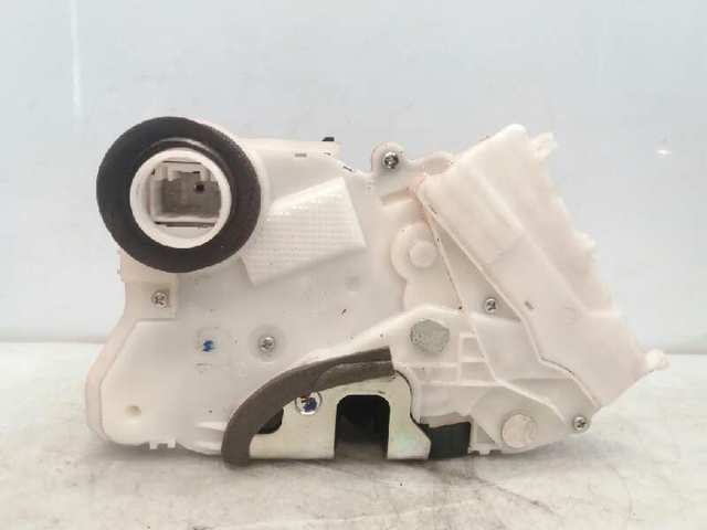 690400D140 TOYOTA Cerradura  en stock Córdoba