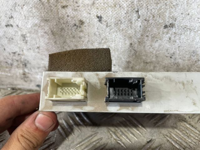 6904023 BMW