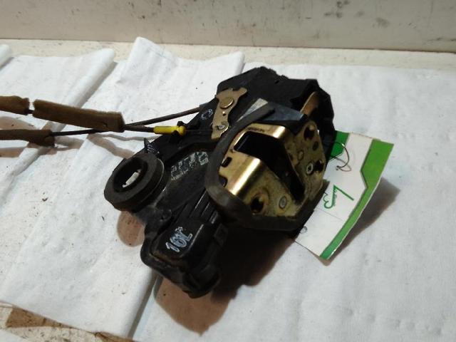 6904033232 TOYOTA Cerradura  en stock Gandía