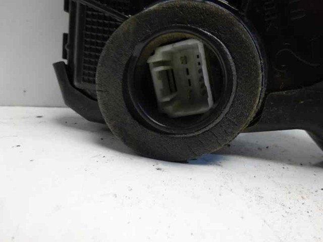 TOYOTA 6904042241 Cerradura de puerta delantera izquierda  comprar en Murcia