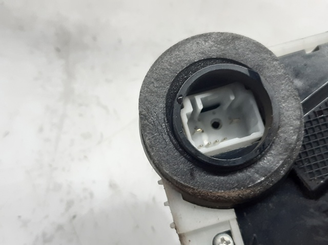 6904052340 Cerradura de puerta delantera izquierda  comprar en Reus