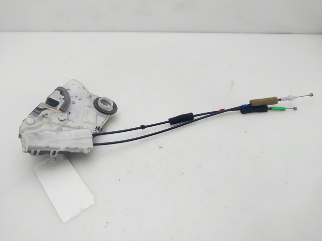 6904052340 TOYOTA Cerradura  en stock Huelva
