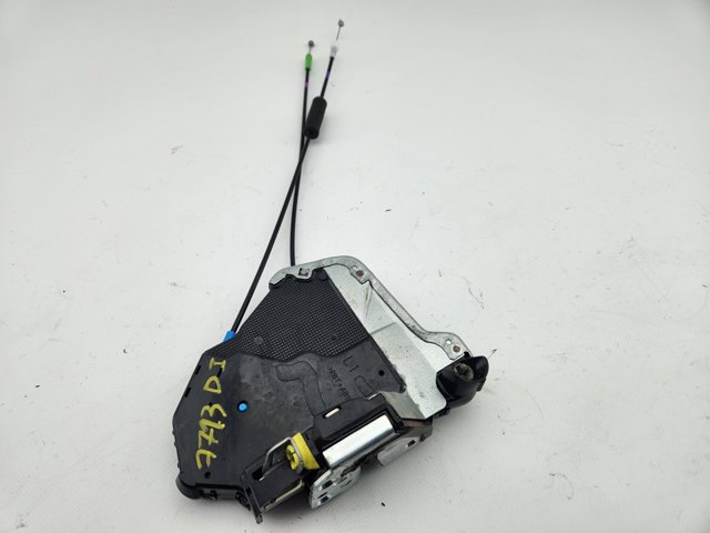 6904053100 TOYOTA Cerradura de puerta delantera izquierda  disponible Alicante