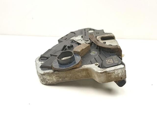 TOYOTA 6904053100 Cerradura de puerta delantera izquierda  comprar en Ponferrada