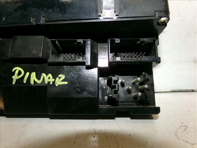 6904306 Unidad de control de elevalunas delantera izquierda  disponible Burgos