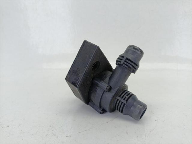 Bomba de agua eléctrica auxiliar 6904496 BMW