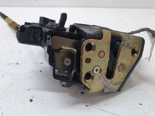 TOYOTA 6905002102 Cerradura de la puerta trasera derecha comprar Pamplona