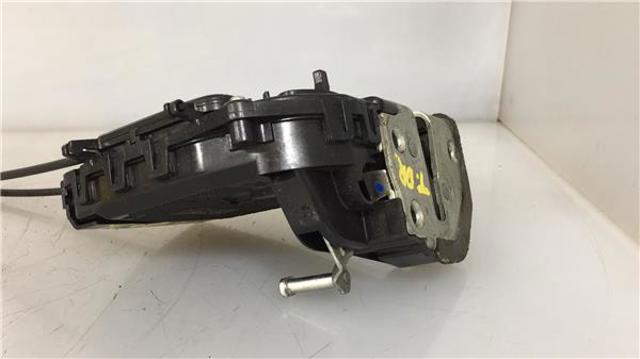 TOYOTA 690500D060 Cerradura de la puerta trasera derecha  disponible Valladolid