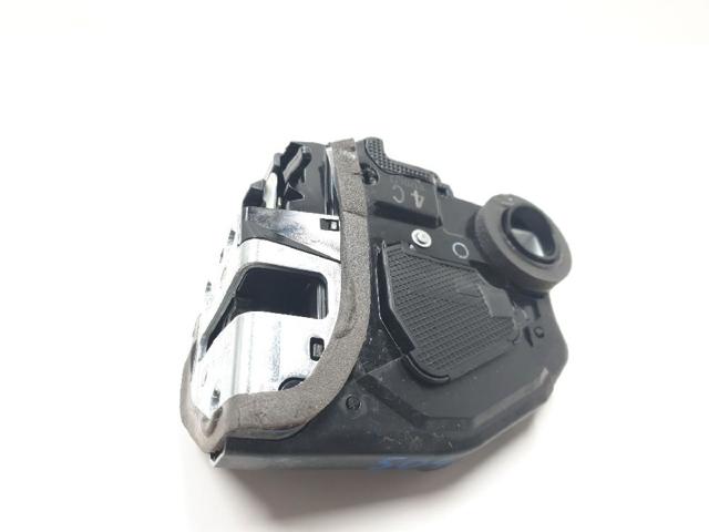 TOYOTA 6905033120 Cerradura de la puerta trasera derecha  en stock Salamanca