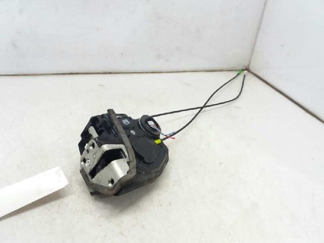 6905042021 Cerradura de la puerta trasera derecha  comprar en Pontevedra