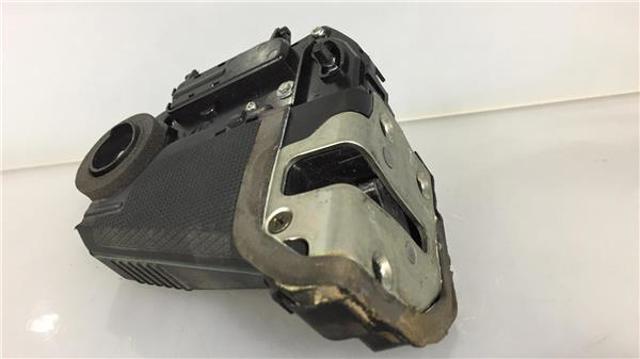690600D060 TOYOTA Cerradura de puerta trasera izquierda  comprar en Jaén