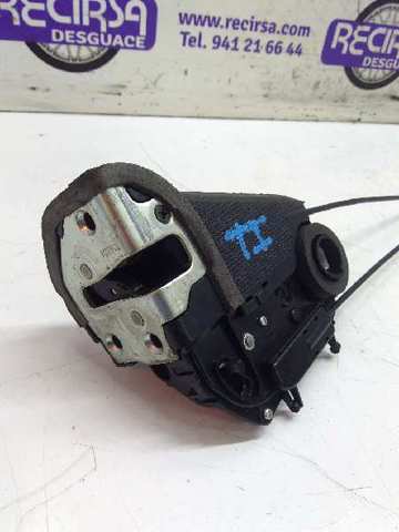 TOYOTA 690600D060 Cerradura de puerta trasera izquierda  en stock Valencia