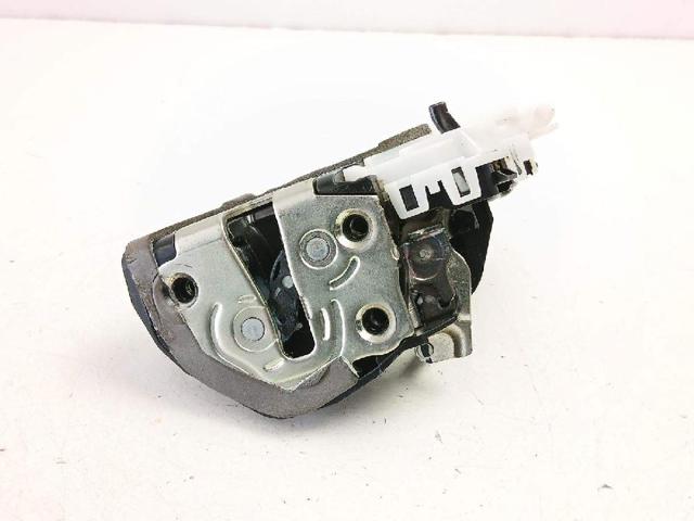 690600D310 TOYOTA Cerradura de puerta trasera izquierda  disponible Vigo