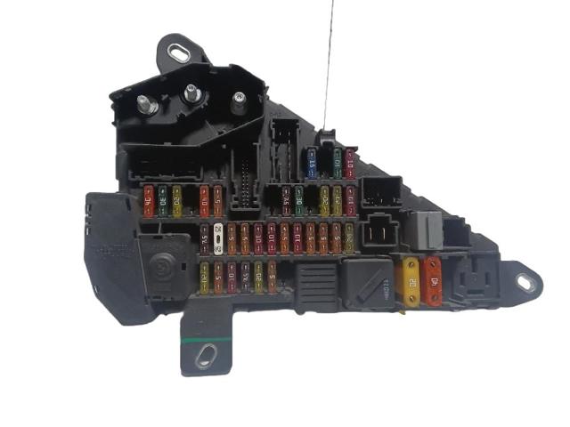 Comprar Caja de fusibles BMW 5  E60 a bajo precio