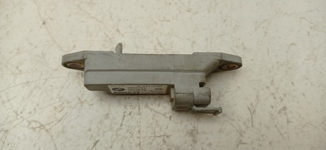 6911038 BMW
