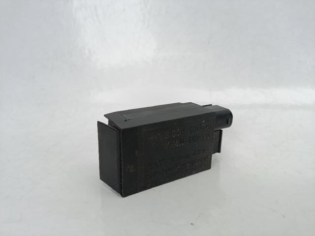 6917001 BMW