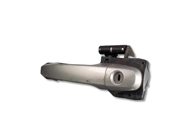 TOYOTA 6920205020 Soporte de manija exterior de puerta delantera izquierda  en stock Terrassa