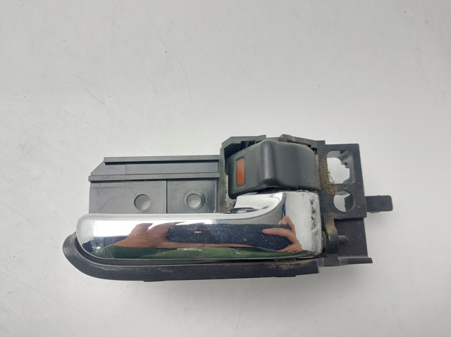 6920505040B0 TOYOTA Manija interior de puerta delantera derecha  en stock Córdoba