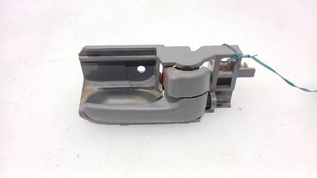 692050D070B3 Manija interior de puerta delantera derecha comprar Almería