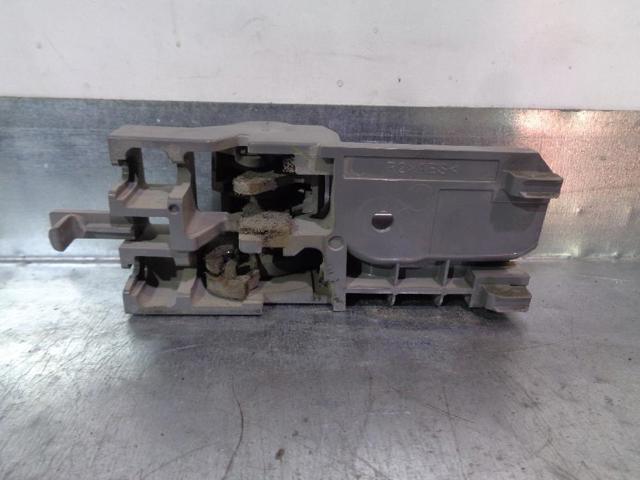692050D070B3 TOYOTA Manija interior de puerta delantera derecha  en stock Córdoba