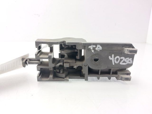 TOYOTA 692050D070B3 Manija interior de puerta delantera derecha comprar Tarragona