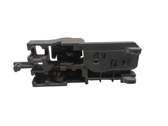 692050D070B3 Manija interior de puerta delantera derecha  comprar en Pontevedra