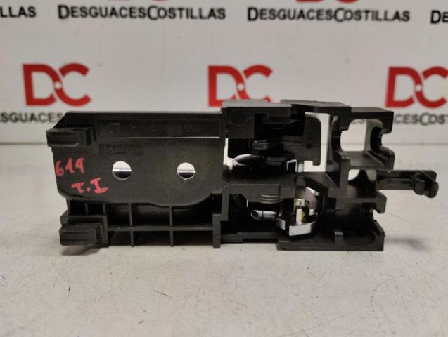 6920605040B0 Manija interior de puerta delantera izquierda  en stock Granada