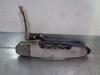Tirador de puerta exterior trasero izquierdo 6921102150 TOYOTA