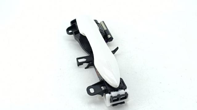 6921102934 TOYOTA Manija exterior derecha de puerta delantera  en stock Gandía