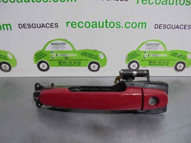 Tirador de puerta exterior delantero derecha 692110D070 Toyota