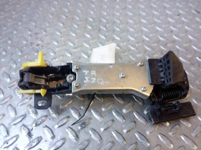 6921174020A1 Manija exterior trasera izquierda  disponible Utrera