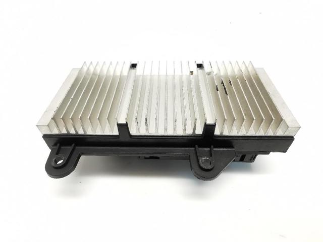 6921566 BMW