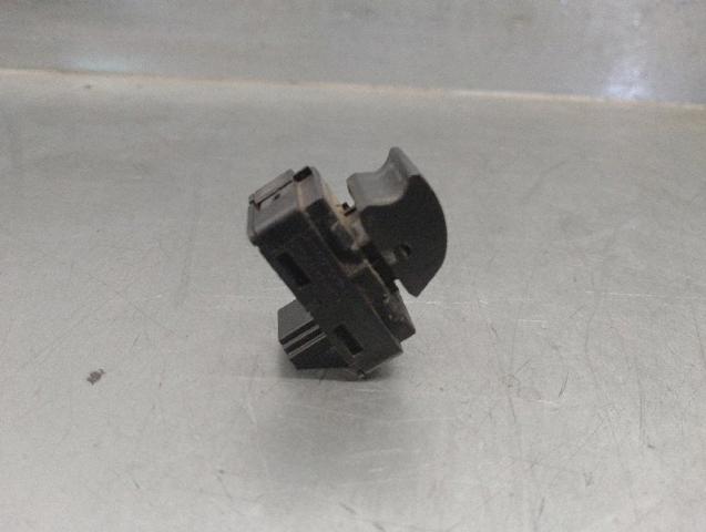 6922244 Botón de elevalunas delantero derecho  en stock Sabadell