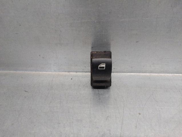 6922244 Botón de elevalunas delantero derecho comprar Sevilla