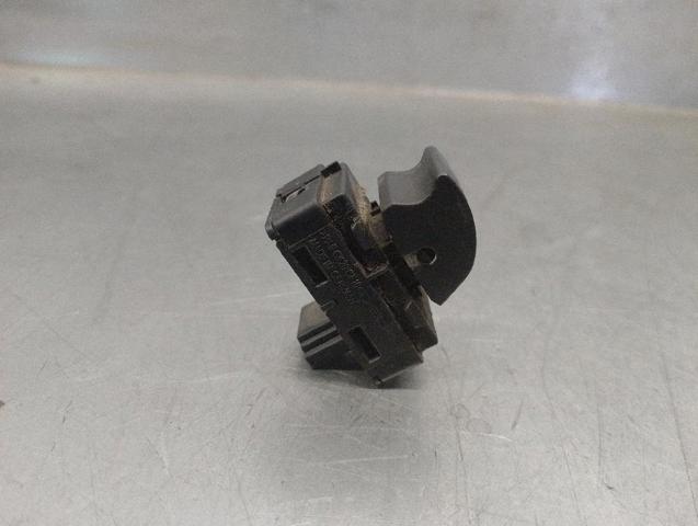 6922244 Botón de elevalunas delantero derecho comprar Sevilla