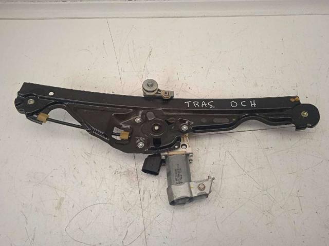 BMW 6922320 Motor del elevalunas de la puerta trasera derecha  en stock Terrassa