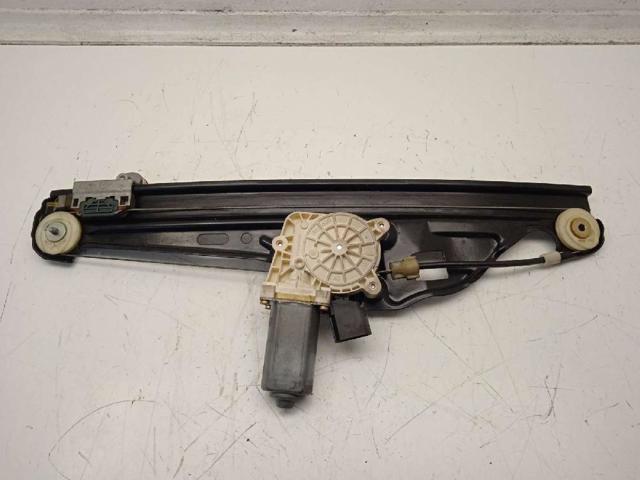 BMW 6922320 Motor del elevalunas de la puerta trasera derecha  en stock Salamanca