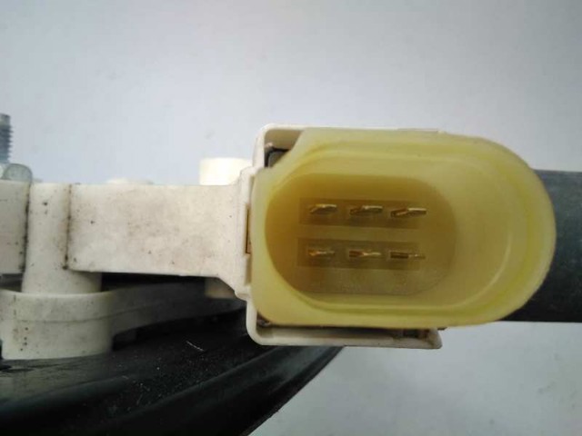6927028 BMW Motor del elevalunas de la puerta delantera derecha  en stock Córdoba