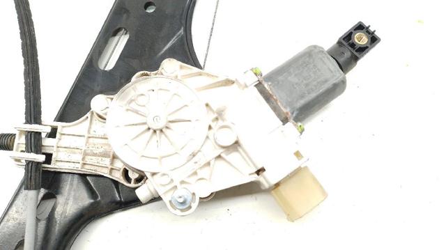 6927028 BMW Motor del elevalunas de la puerta delantera derecha  disponible Alicante