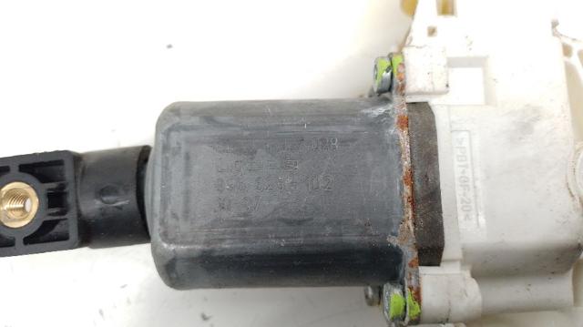 6927028 BMW Motor del elevalunas de la puerta delantera derecha comprar Madrid