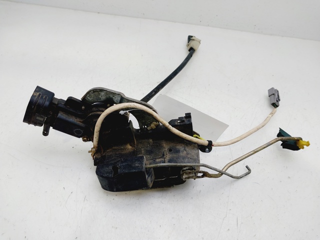 Cerradura de puerta delantera izquierda Toyota Corolla E11