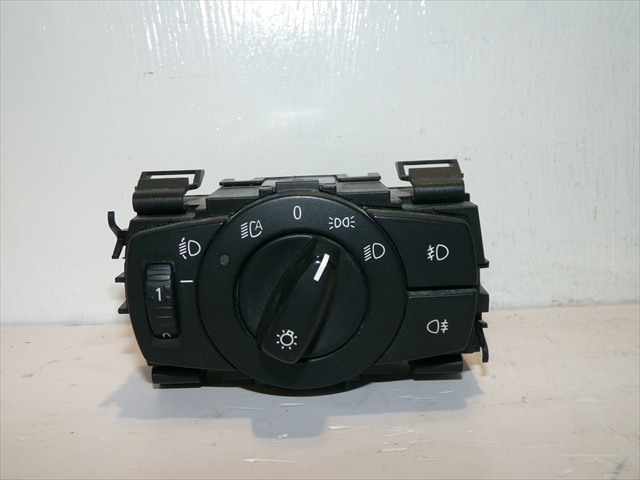 6932792 BMW