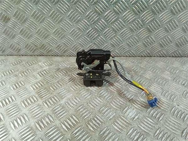 Cerradura de puerta trasera para Toyota Avensis  (T25)