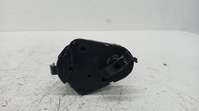 69354419 BMW