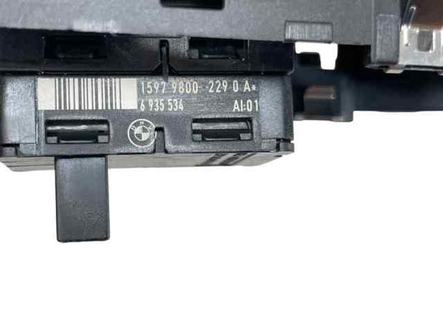 BMW 6935534 Botón de encendido del motor del elevalunas delantero derecho  comprar en Ponferrada